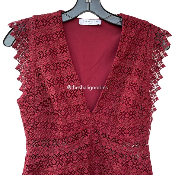 NEW SANDRO Lindsey Dress Red Lace V Neck Geometric - Picture 5 of 8